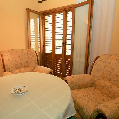 La Premsa Casa rural Arnes